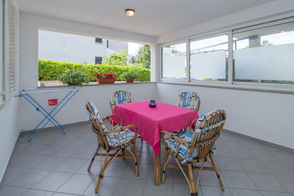 Silvia Apartman